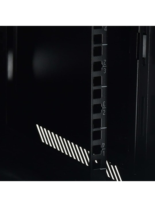 Nástěnná síťová rozvodná skříň 12U 19" IP20 600 x 600 x 640 mm