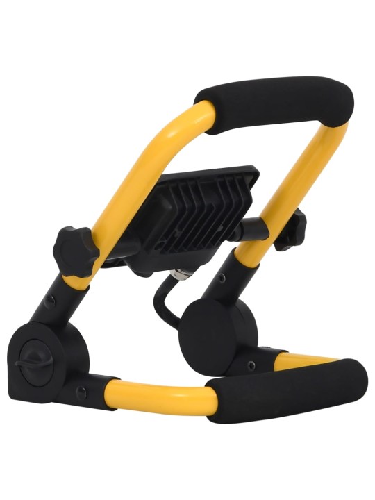 LED reflektor s rukojetí 10 W