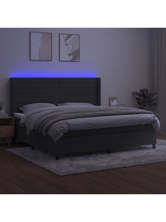 Box spring postel s matrací a LED tmavě šedá 200x200 cm samet