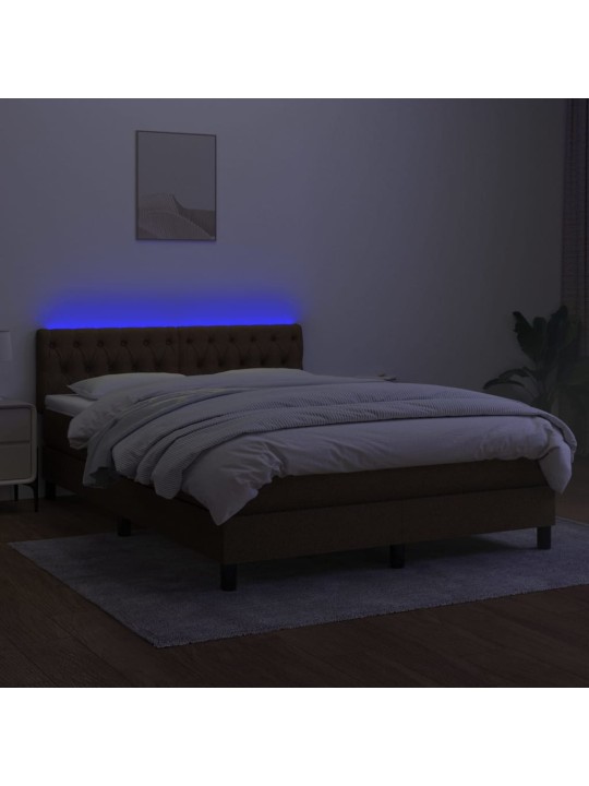 Box spring postel s matrací a LED tmavě hnědá 140x200 cm textil