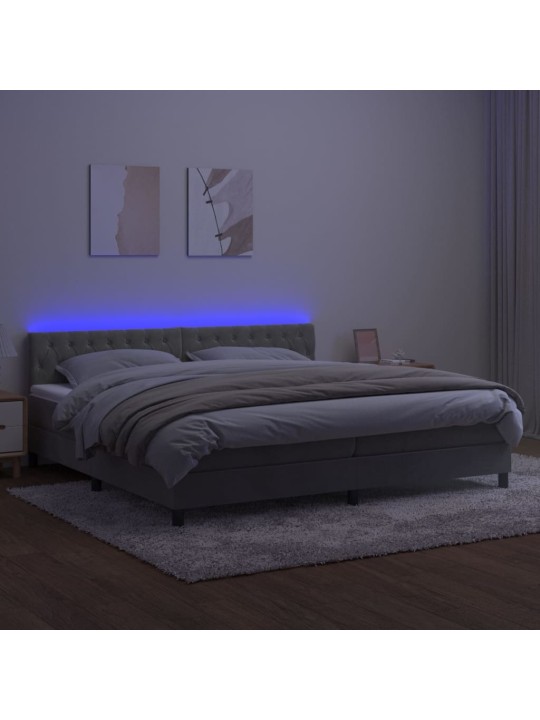 Box spring postel s matrací a LED světle šedá 200x200 cm samet