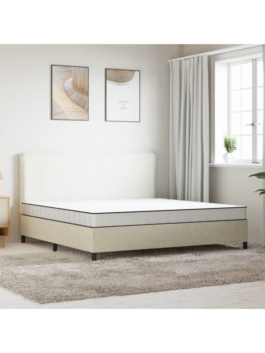 Pěnová matrace středně měkká 200 x 200 cm