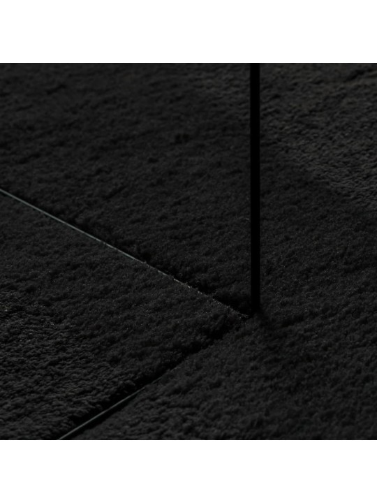Koberec HUARTE krátký vlas měkký a pratelný černý 160x230 cm