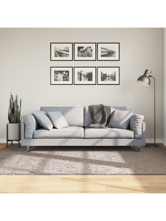 Koberec PAMPLONA s vysokým vlasem moderní béžový 160 x 230 cm