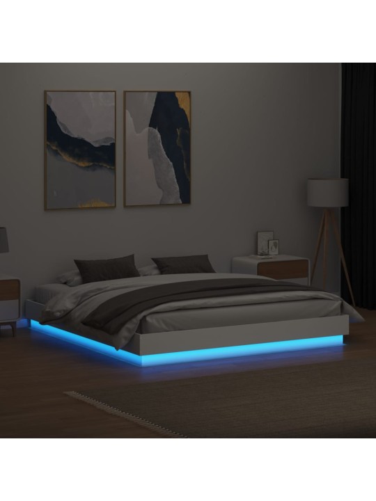 Rám postele s LED osvětlením bílý 200 x 200 cm