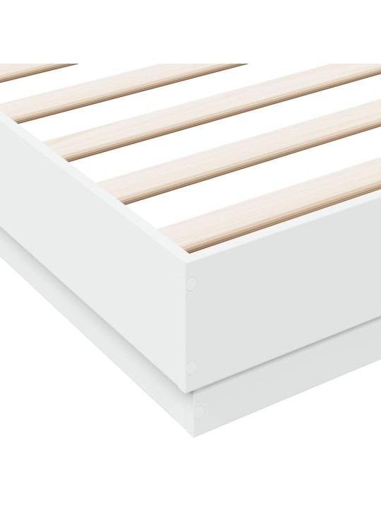 Rám postele s LED osvětlením bílý 200 x 200 cm