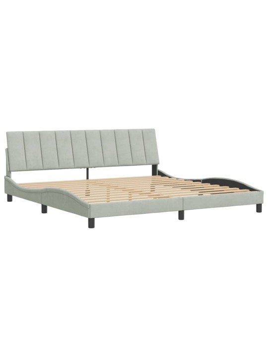 Rám postele bez matrace světle šedý 200 x 200 cm samet