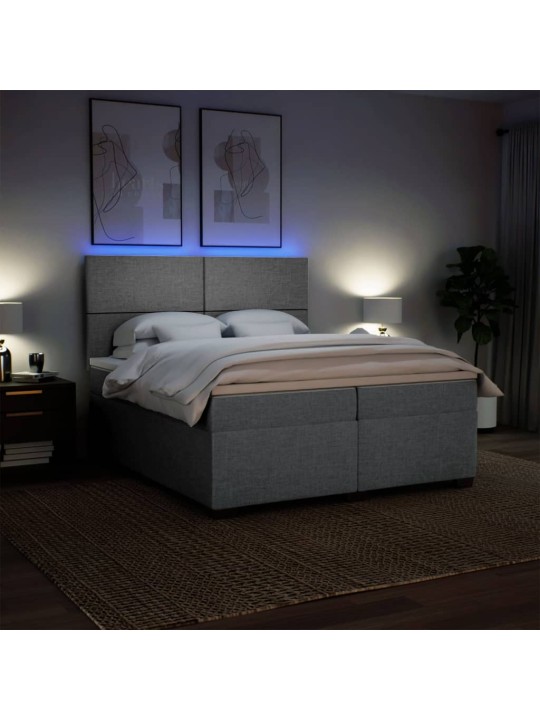 Box spring postel s matrací světle šedá 200 x 200 cm textil